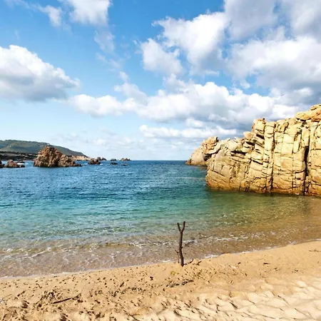 Terraced House In With Pool Costa Paradiso